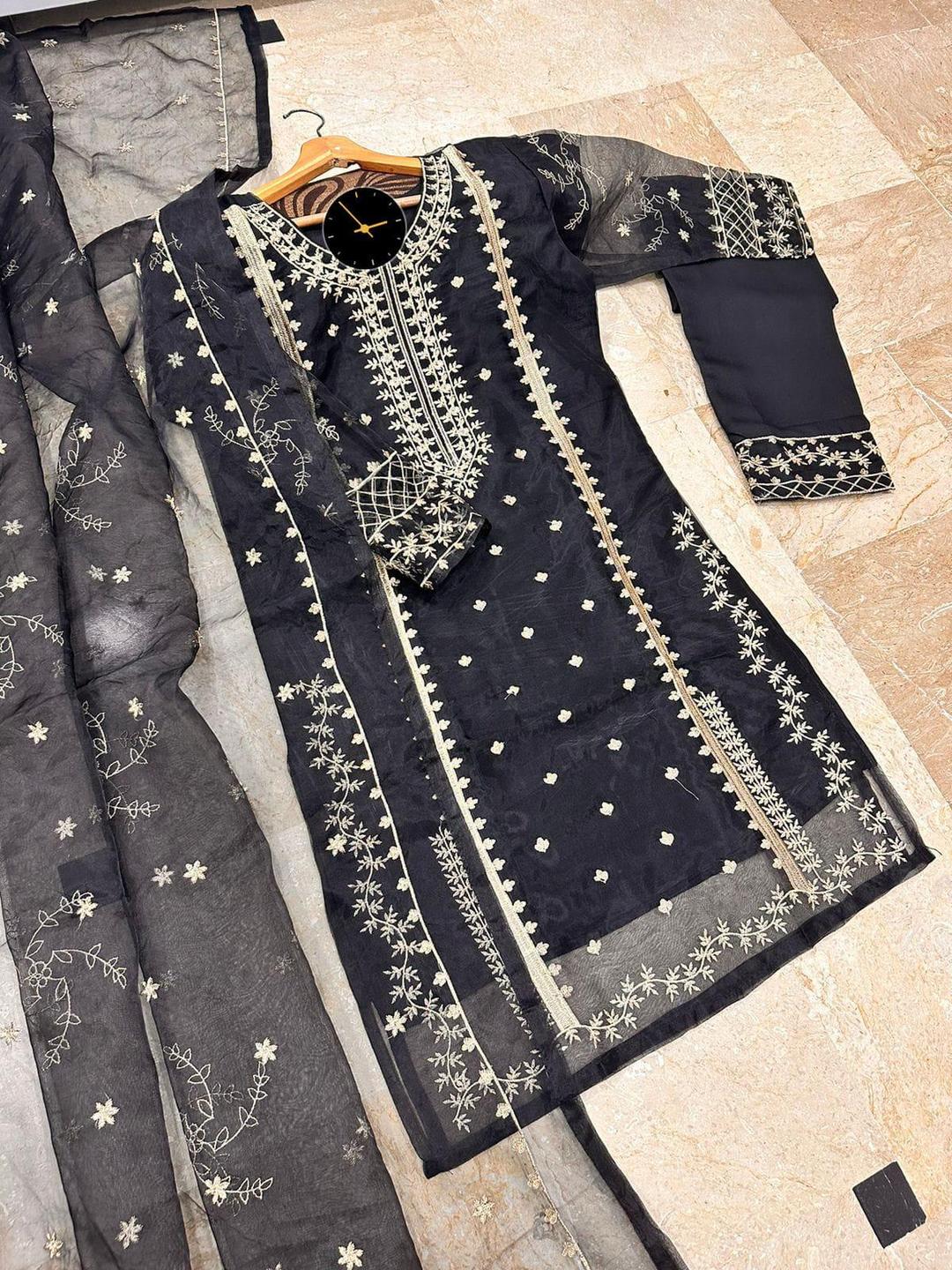 3 Pcs Women's Stitched Organza Suit With Embroidered Dupatta