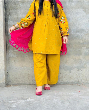 2 Pcs Chic Mustard Embroidered Suit